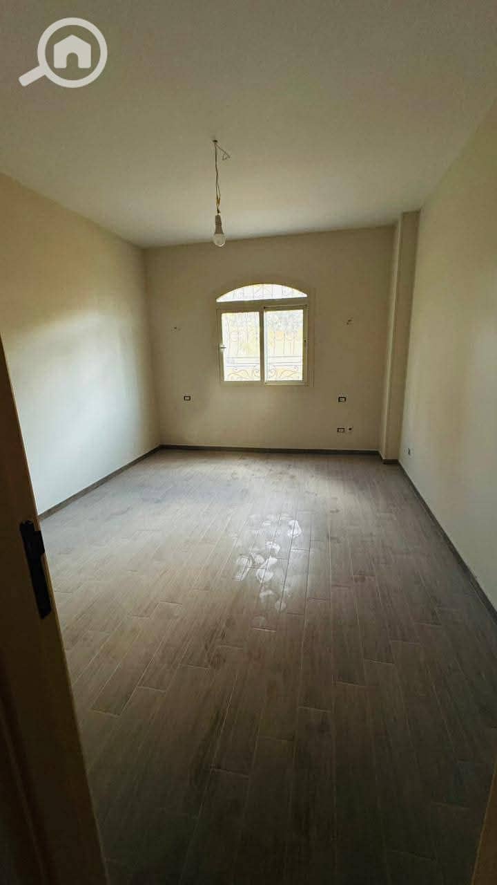 5 WhatsApp Image 2025-12-25 at 1.05. 41 PM (1). jpeg