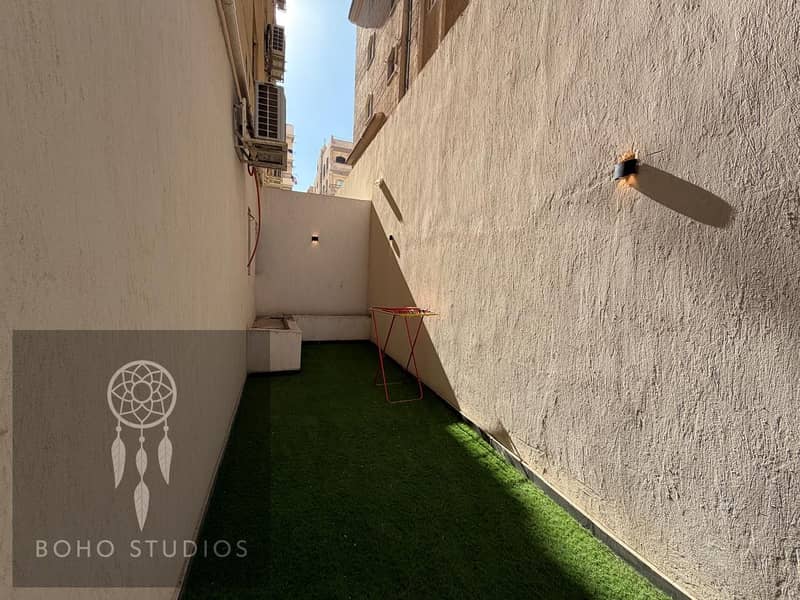 9 a96b8907-6852-49d0-8cc1-e9afddeafe2e. jpg