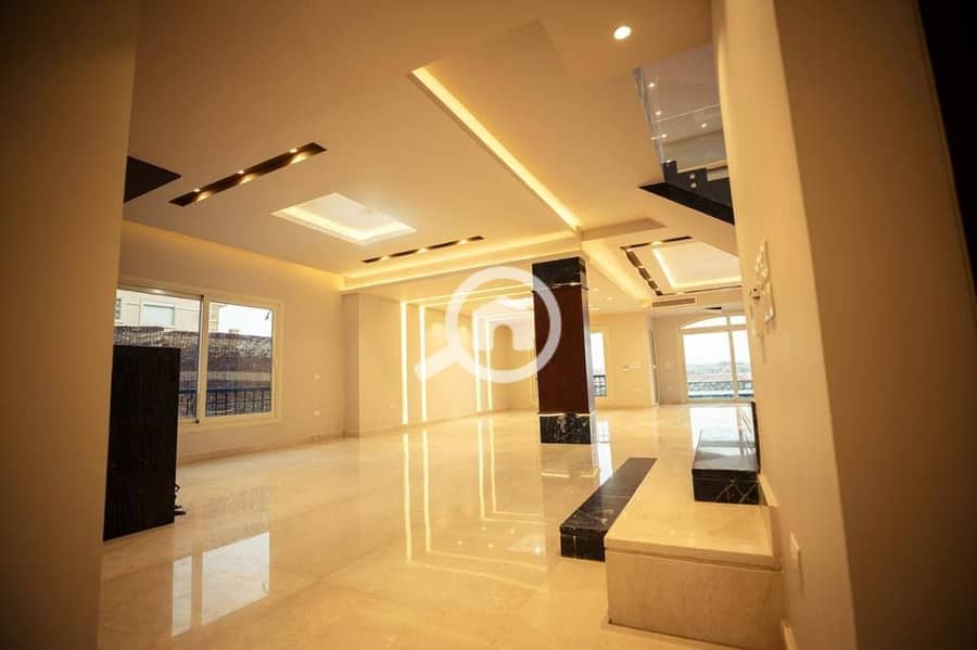 7 605290858_896452506251345_4846980471912454077_n. jpg