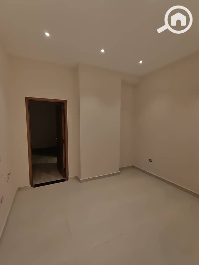 11 WhatsApp Image 2025-12-25 at 1.09. 53 PM (1). jpeg