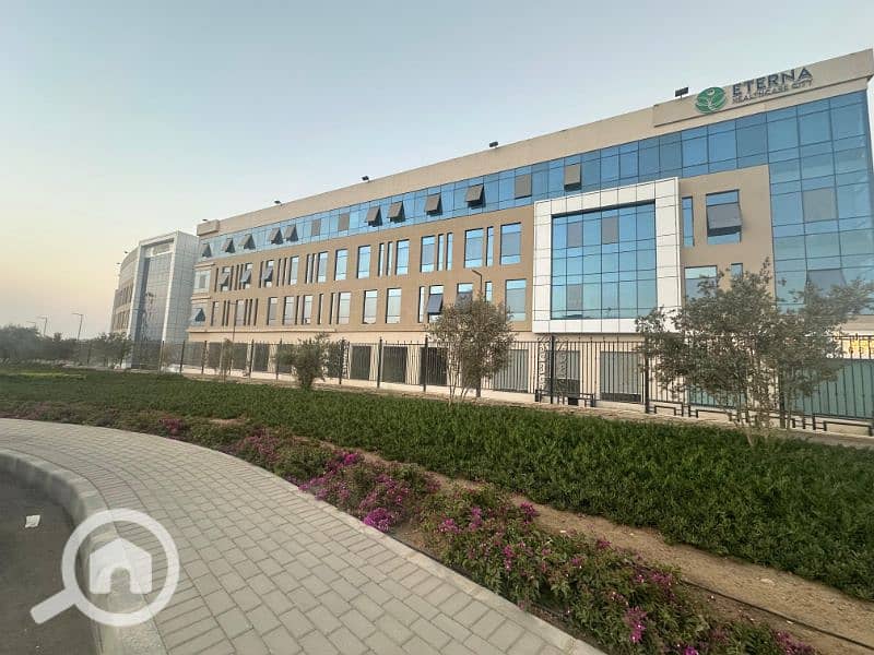 5 WhatsApp Image 2024-10-17 at 12.34. 01. jpg