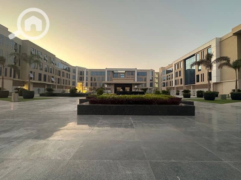 8 WhatsApp Image 2024-10-17 at 12.34. 22 (3). jpg