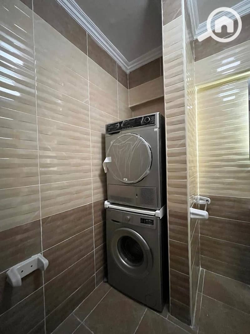 18 WhatsApp Image 2025-12-25 at 12.30. 20 PM (2). jpeg