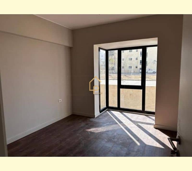 6 WhatsApp Image 2025-12-08 at 5.07. 13 PM (2). jpg