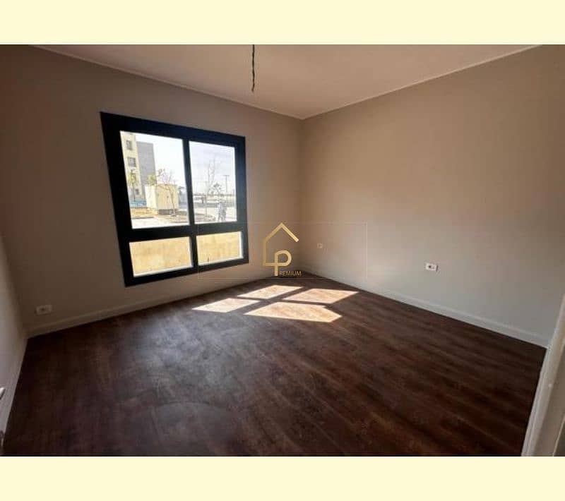 7 WhatsApp Image 2025-12-08 at 5.07. 14 PM (1). jpg