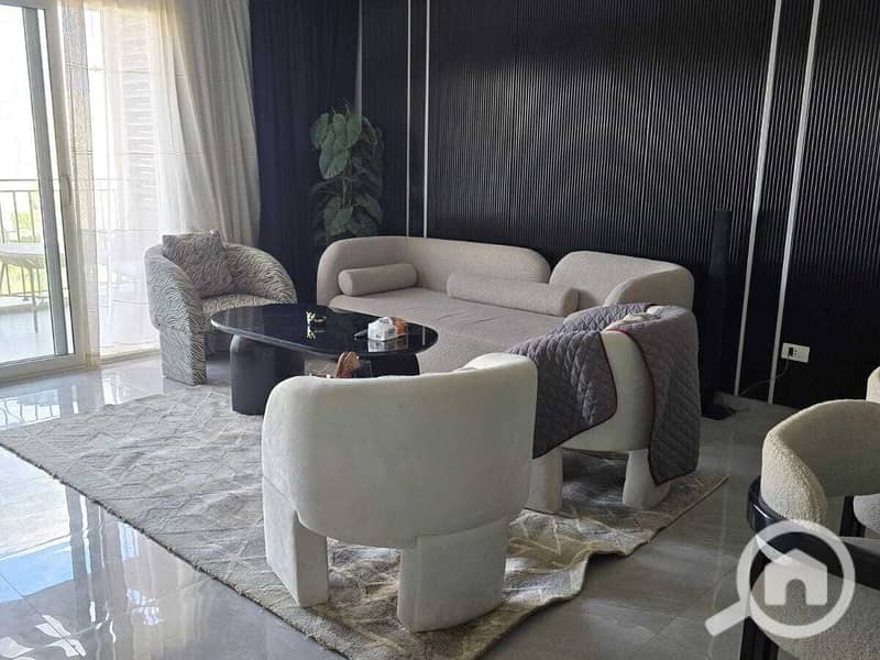 9 gxUYRlYULtpQ1wh0VdTDMoBcYdqYgtt3S6jAWCK3. jpg