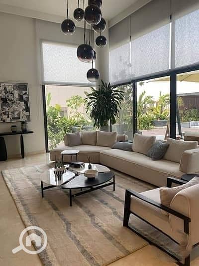 9 30328376-400x300. jpeg