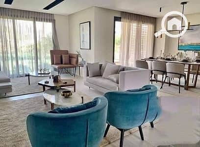 12 153559677-400x300. jpeg