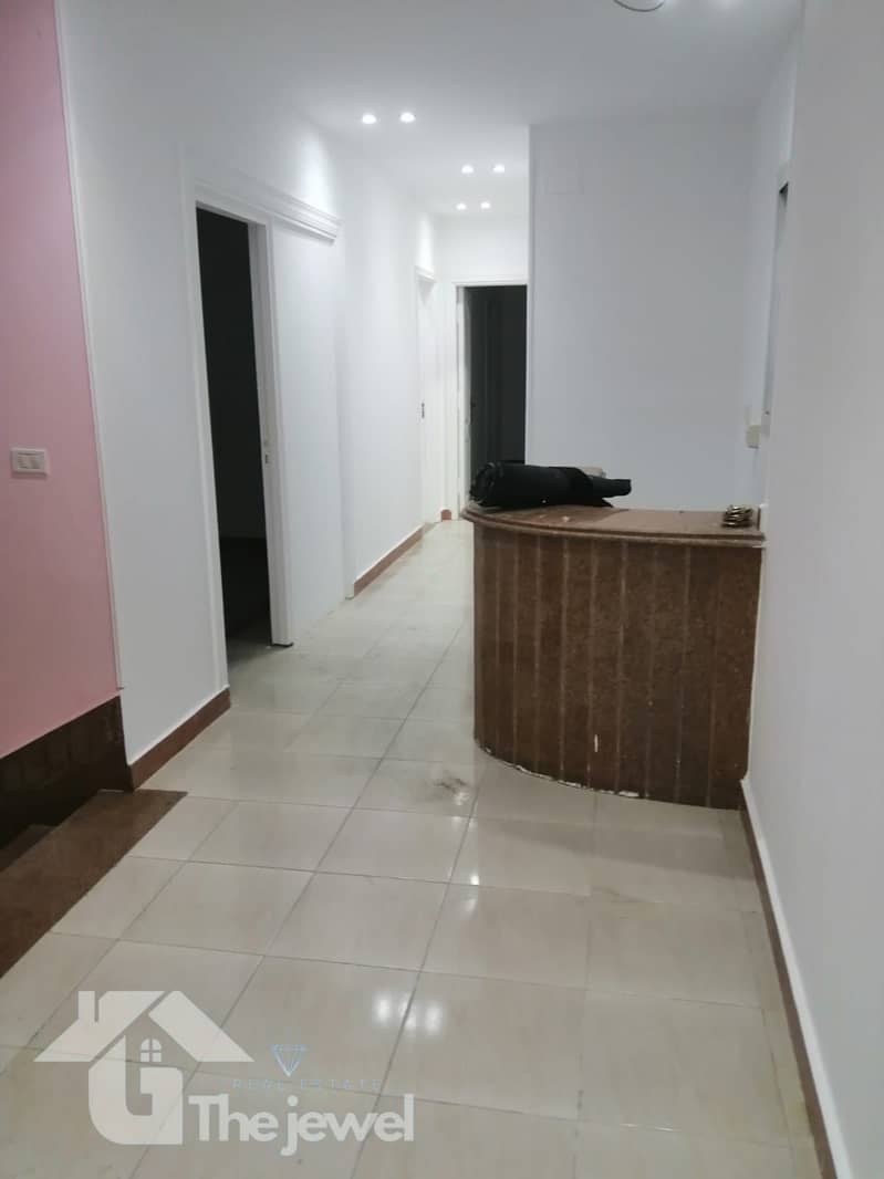 5 9c81d922-cc1d-4afd-9323-d53420b3219b. jpg