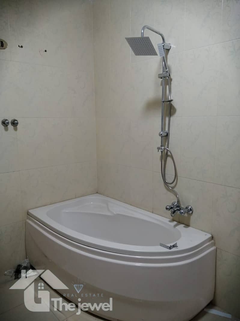 8 d28696ac-5b46-4b35-b1ba-fa4777d62553. jpg