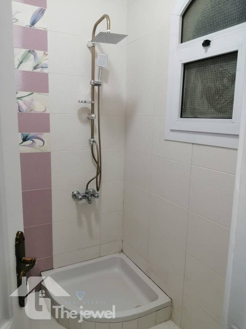 9 fe4b320f-34de-4023-8343-bc718f8caddf. jpg