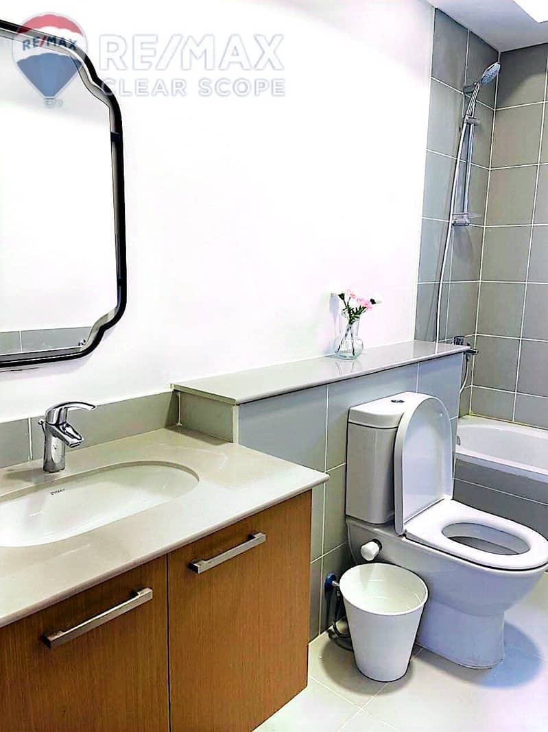 4 3c74bb90-468f-4d51-8385-15f64d265c15. jpg