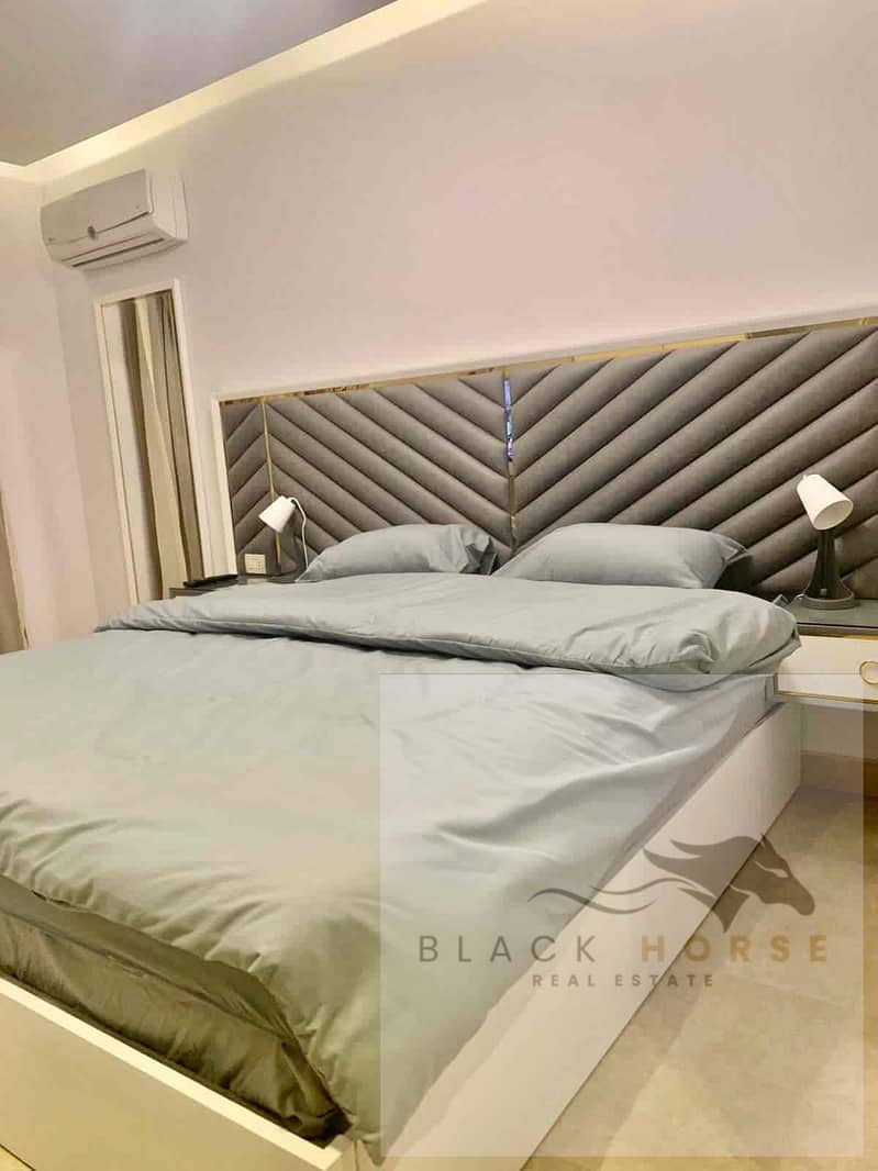 3 512a68b9-6214-4f6a-a559-c00f02cce24d. jpg