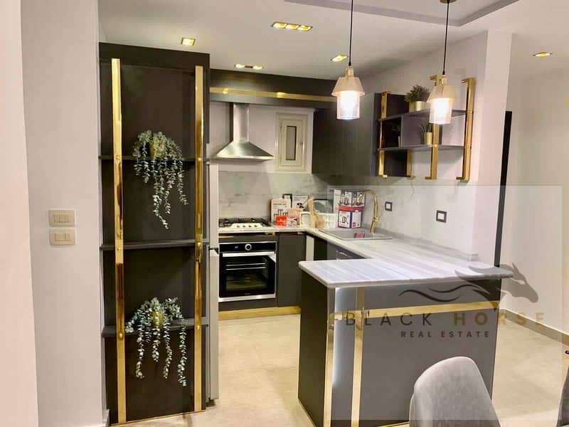 7 1aa2dedd-378e-4b1c-aaa9-a153ffd2a7c9. jpg