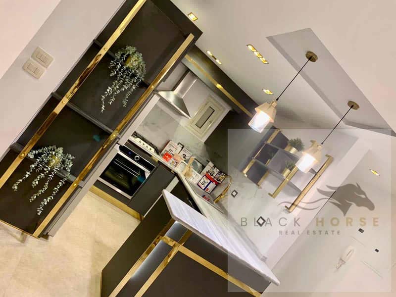 11 e67df532-6a59-4009-a237-e30859ba2432. jpg