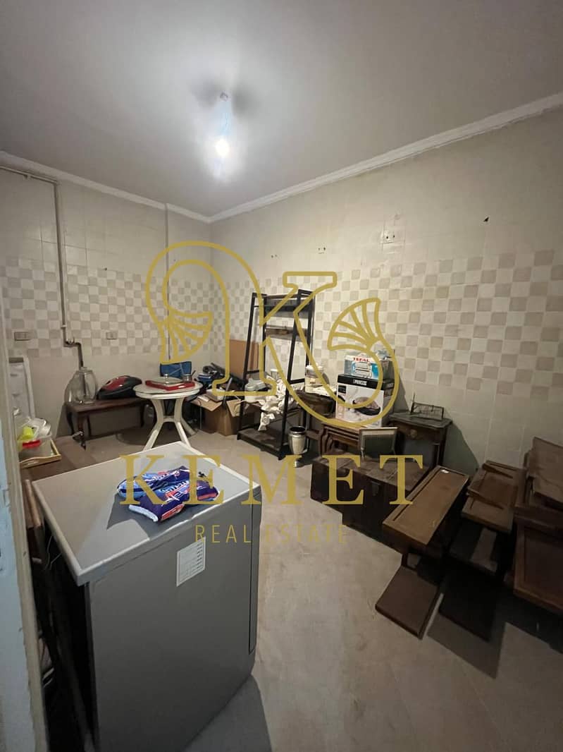 2 612a6d86-172c-4485-b51c-31c072df5d78. jpg