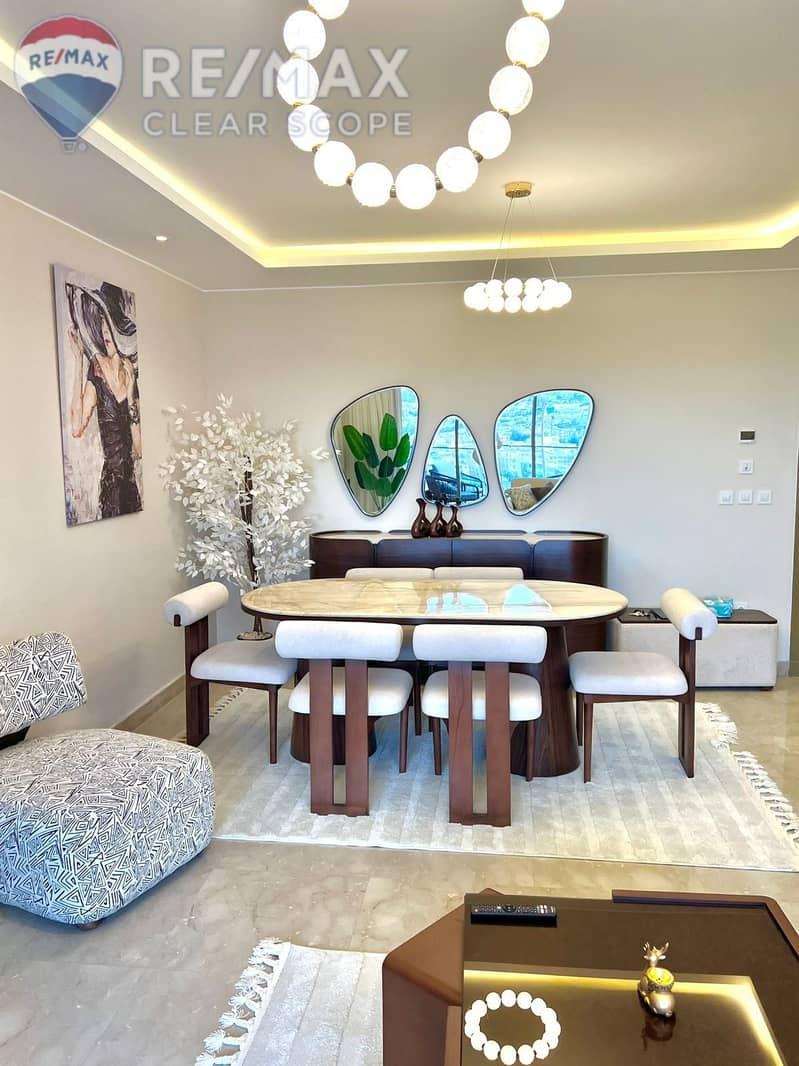 15 df33a245-732e-4a34-8099-d0d4a80eb148. jpg