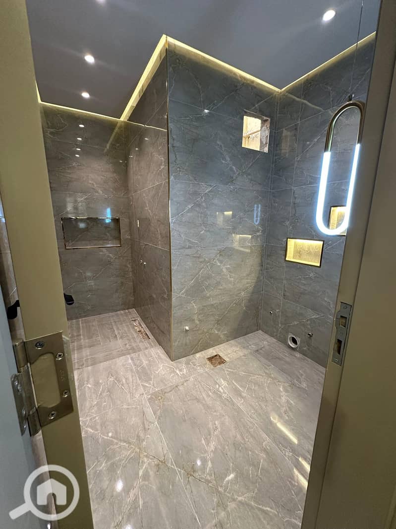 11 580815440_25153277957646752_297525738380692711_n. jpg