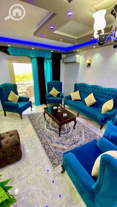 شقة 3 غرف نوم للايجار في الشيخ زايد، الجيزة - IMG-20251225-WA0002. jpg