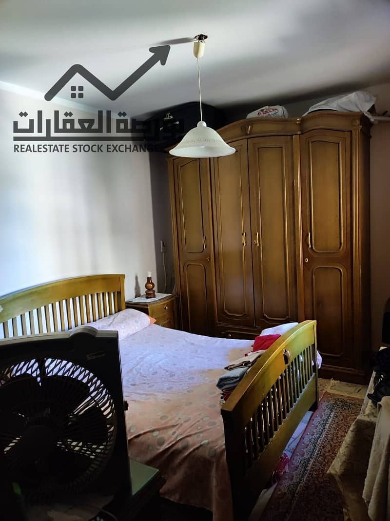 12 f7f48957-2299-4be1-99a3-f78aedb45888. jpg