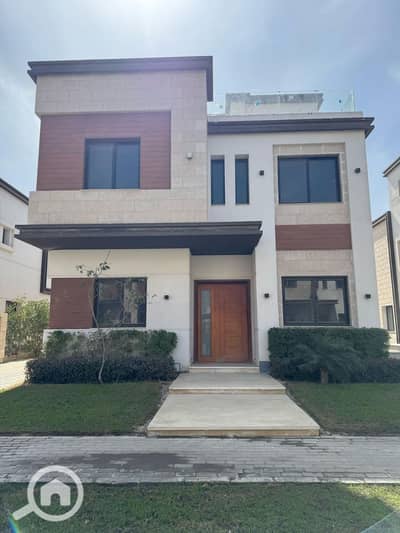 7 Bedroom Villa for Sale in New Cairo, Cairo - photo_2025-03-26_01-16-43. jpg