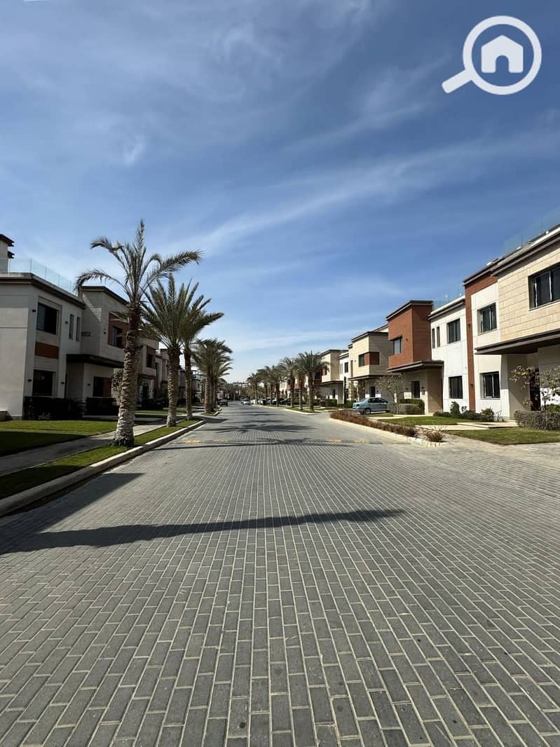 4 photo_2025-03-26_01-16-28 (2). jpg