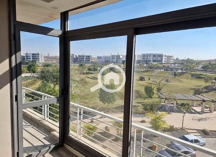 8 319456944_5721111661319899_499083175224764140_n. jpg