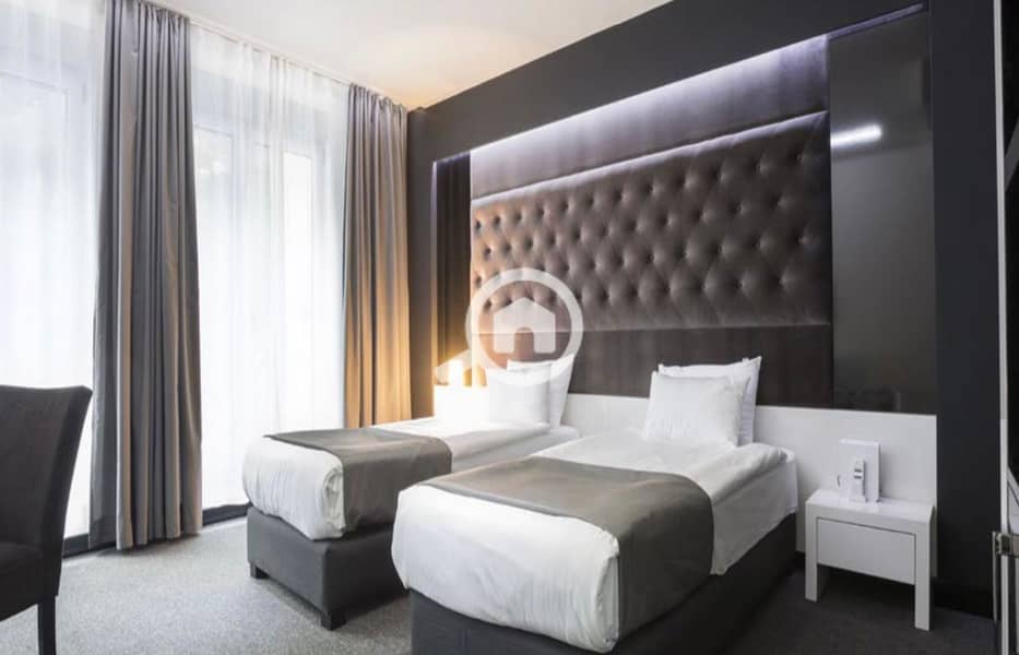 2 WhatsApp Image 2024-09-22 at 1.01. 13 PM_1400x900. jpg