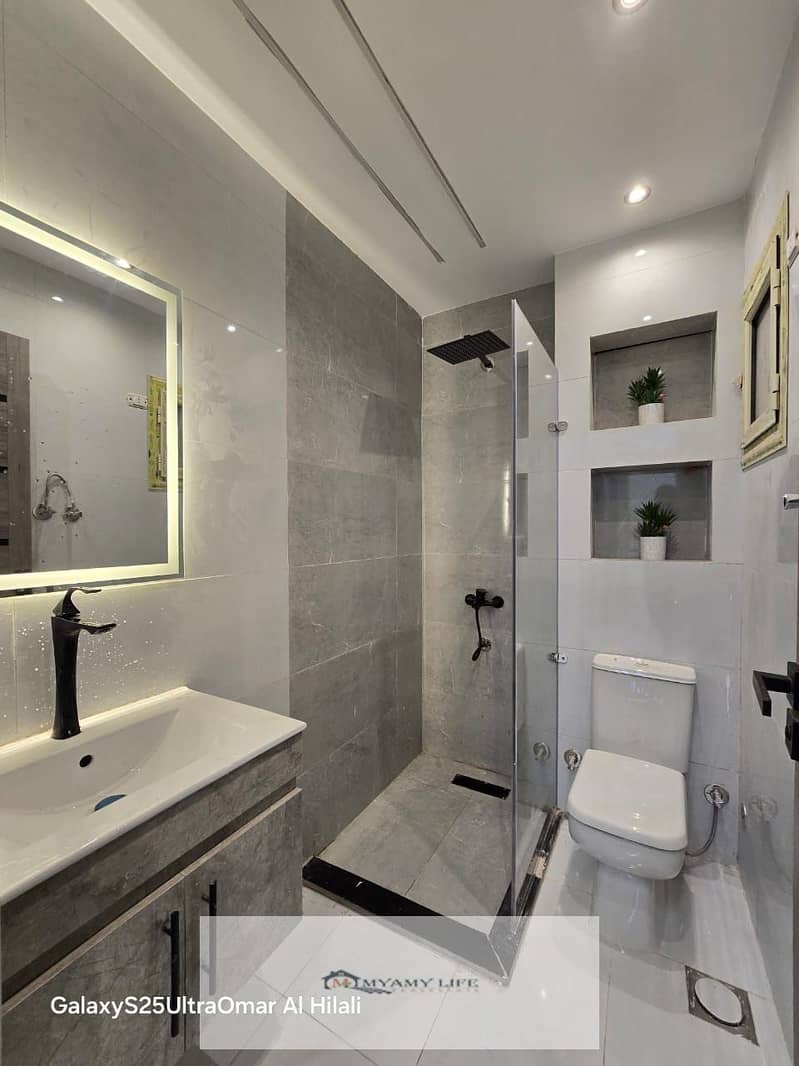 9 WhatsApp Image 2025-12-13 at 11.48. 00 AM (1). jpeg