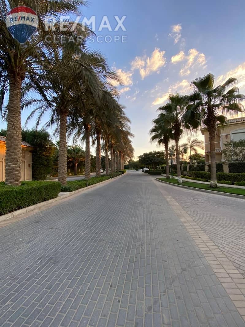 7 6049432d-0e02-477f-a946-d75fbf2adfbb. jpeg