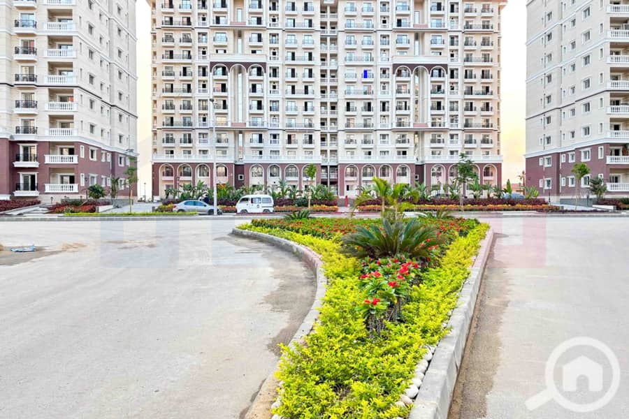 3 WhatsApp Image 2025-12-23 at 11.01. 52. jpg