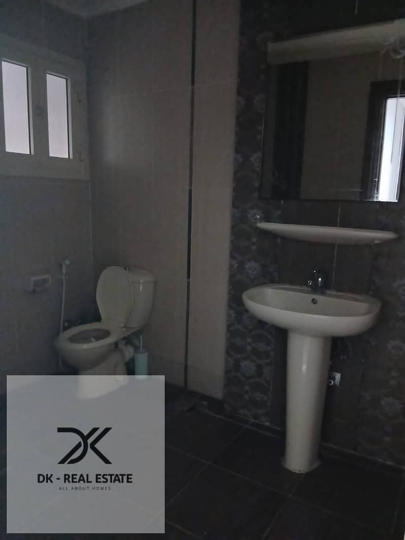 6 WhatsApp Image 2025-12-25 at 2.03. 06 PM. jpeg