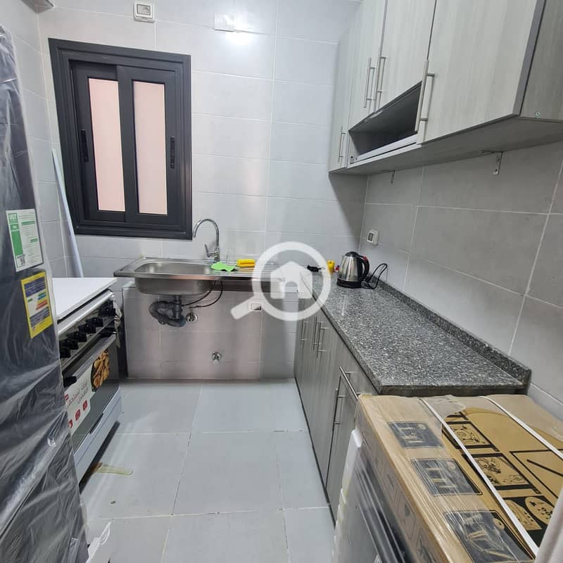 5 3524ee60-72fb-4e7b-af9a-4d336fe63f81. jpeg