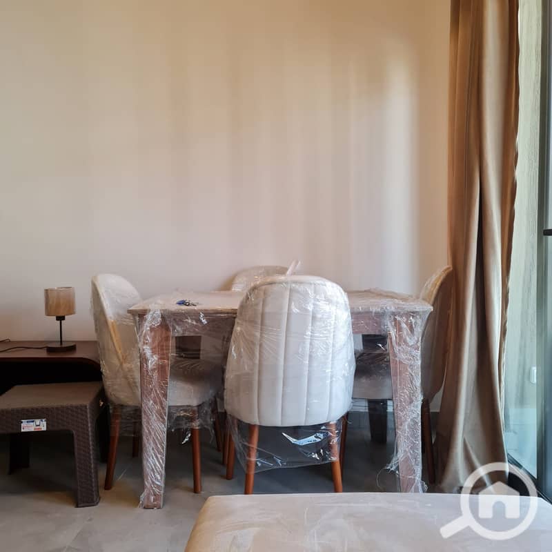 11 0fa9d165-2e3d-48ce-a90b-38fe19d2f00e. jpeg