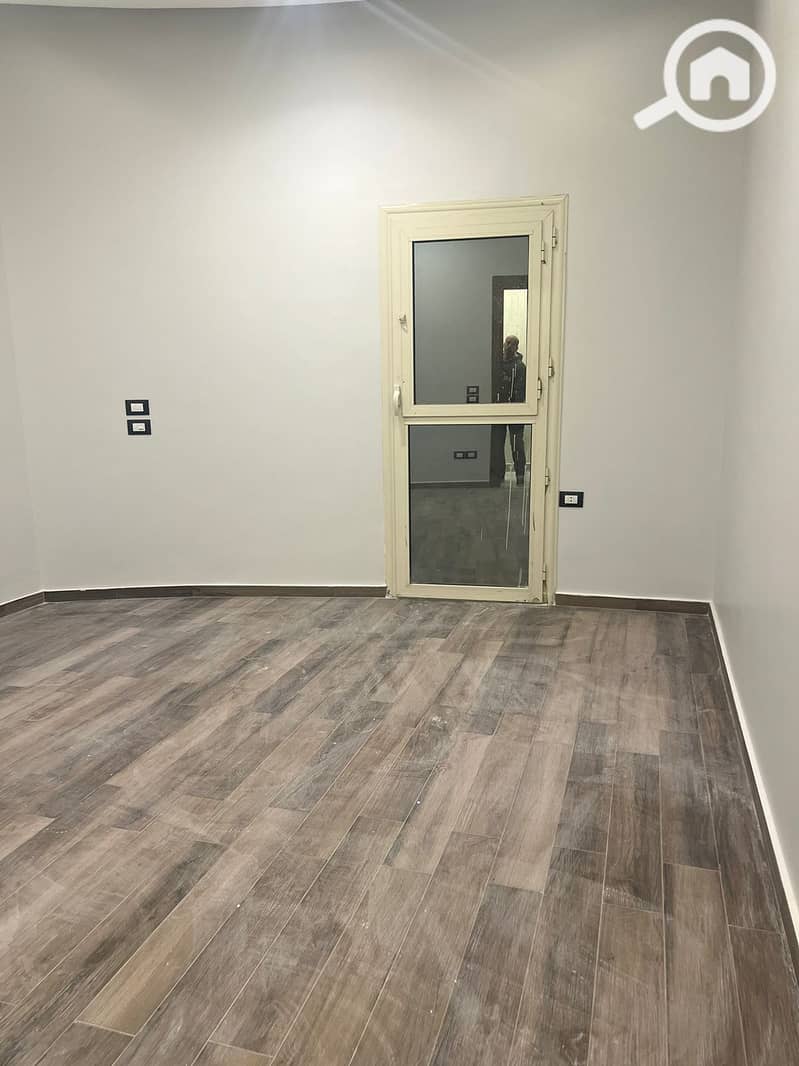 2 WhatsApp Image 2025-12-25 at 2.22. 30 PM (2). jpeg