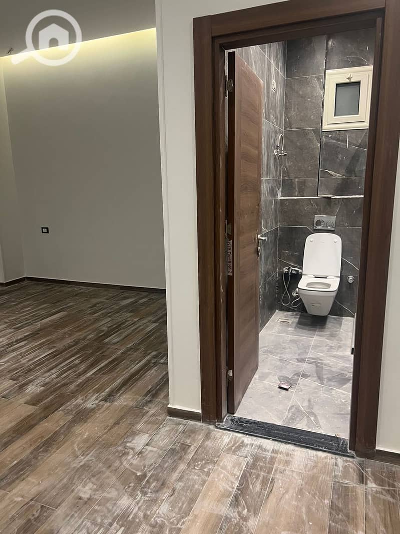 6 WhatsApp Image 2025-12-25 at 2.22. 30 PM. jpeg