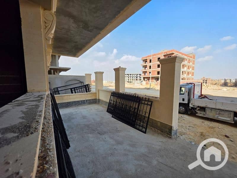 5 2e32ae2c-9cb8-41e3-9284-382756d91c56. jfif. jpg