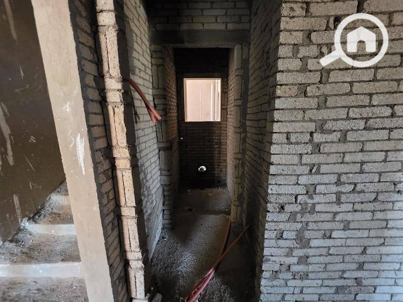 10 6ff4f1ac-ab54-48b2-a9c5-d26e7ef66d81. jfif. jpg