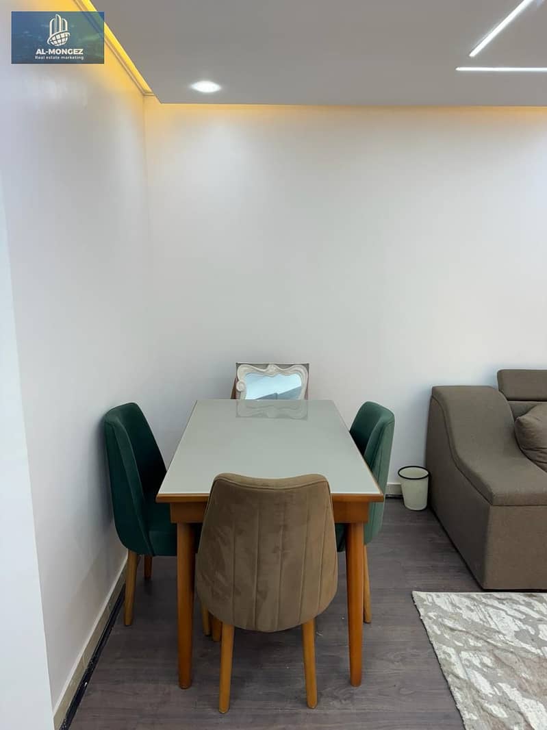 3 e247f09f-8f6f-4ddd-afb6-aa7685c39e2e. jpg