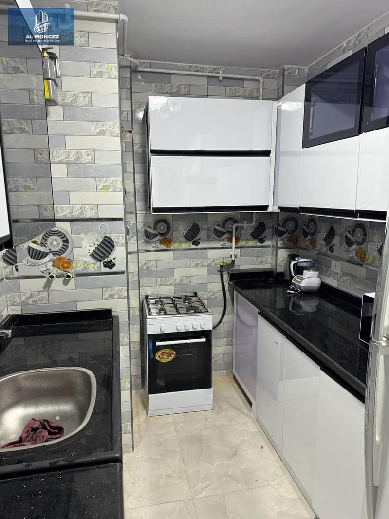 4 4b7b439e-e940-4242-919f-3a46e7d07c6c. jpg