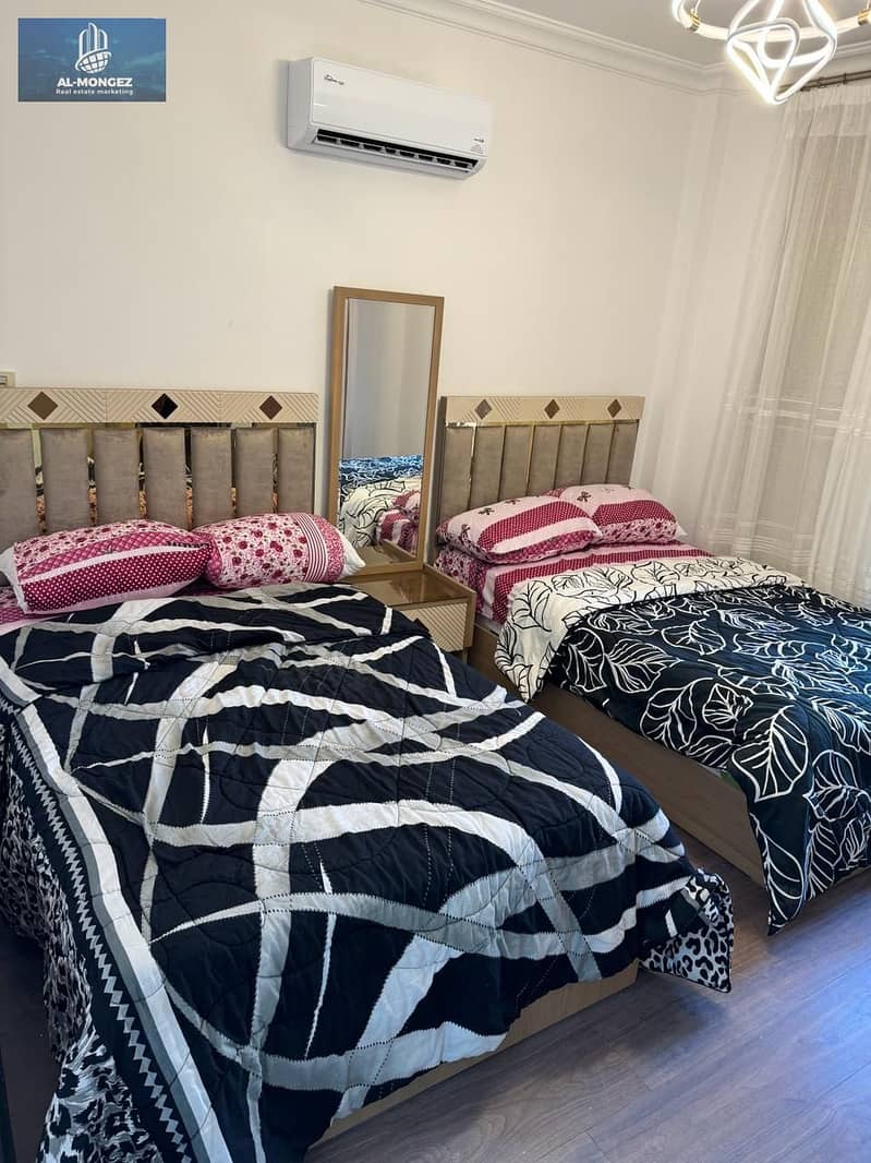 10 b93e0dfd-eaef-46b7-9932-32306e2019e2. jpg