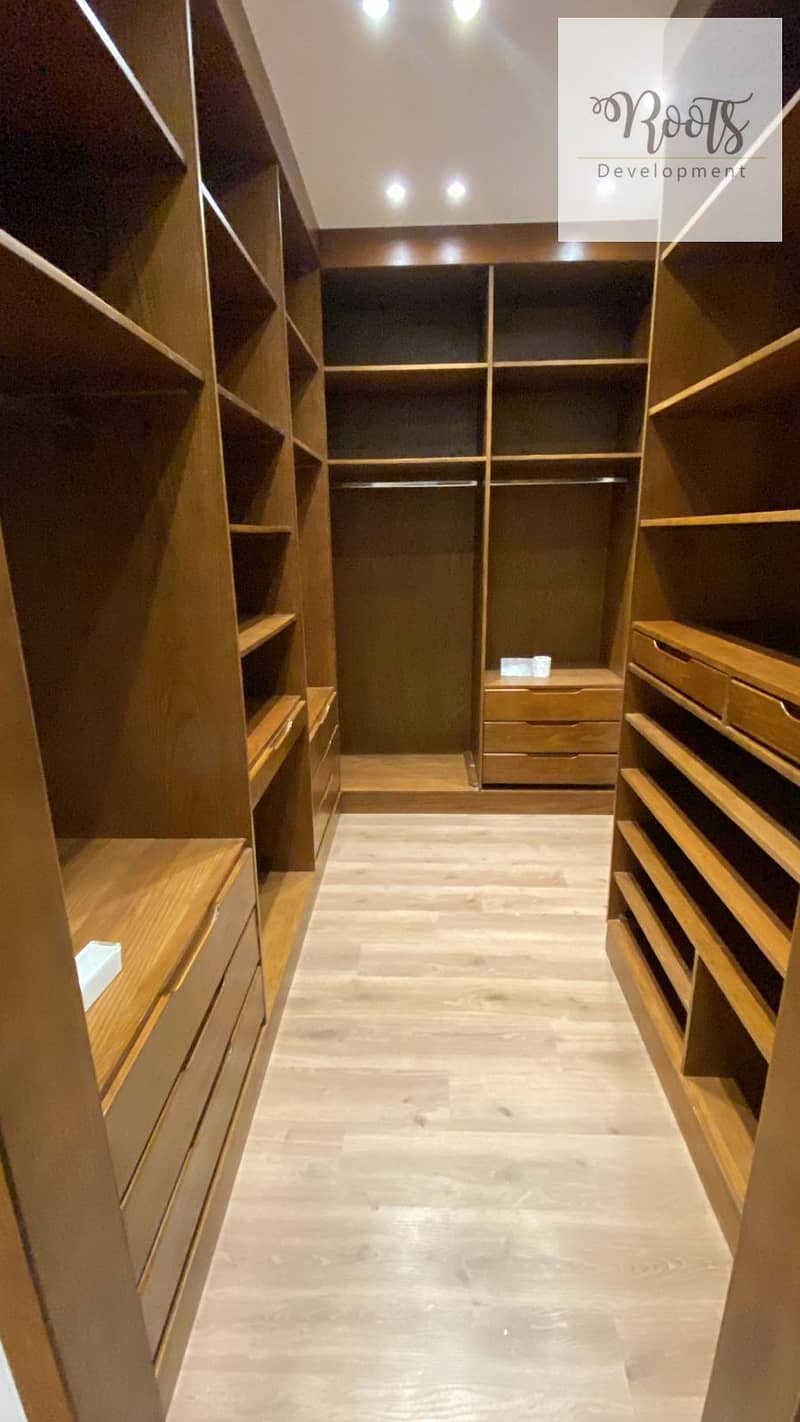 10 WhatsApp Image 2025-10-28 at 8.12. 53 PM. jpeg