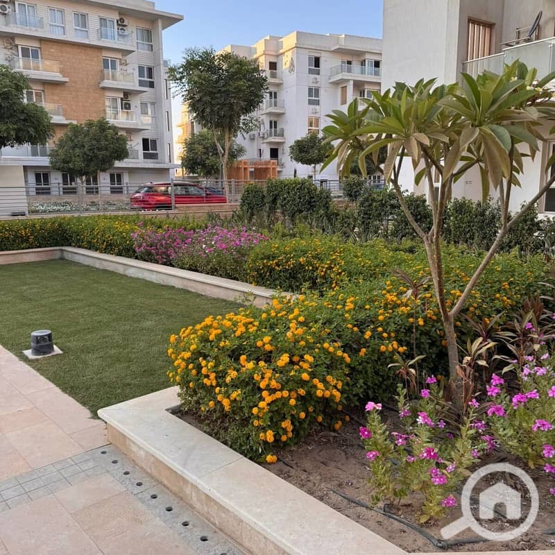 7 WhatsApp Image 2025-11-06 at 5.00. 21 PM (1). jpg