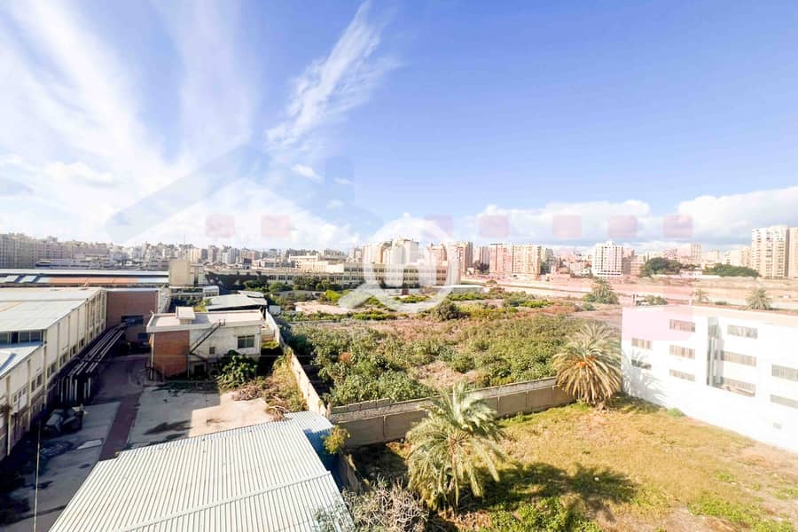 2 WhatsApp Image 2025-12-23 at 11.03. 41. jpg