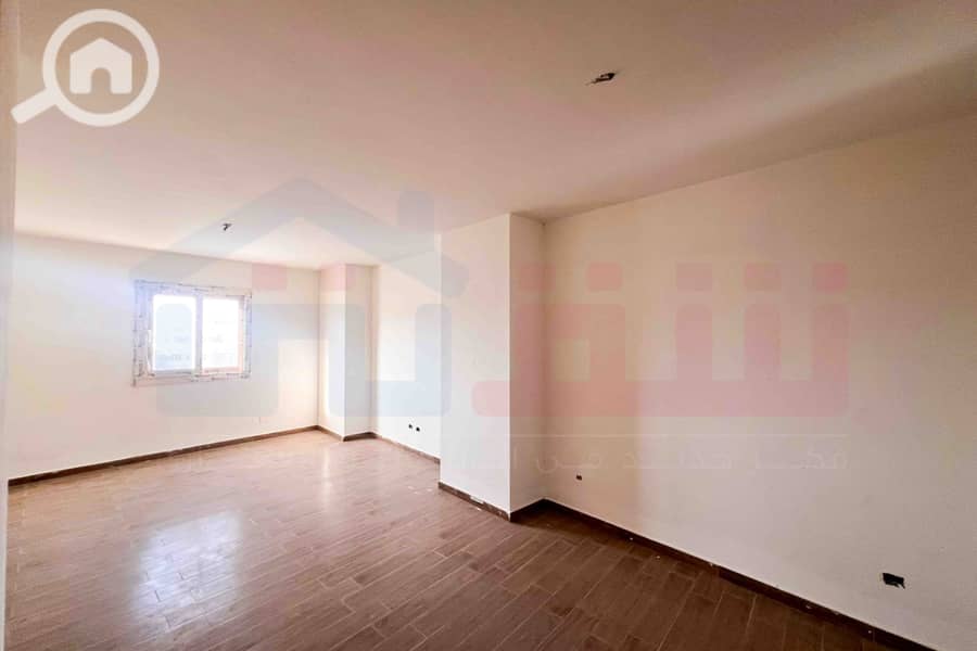 4 WhatsApp Image 2025-12-23 at 11.03. 39. jpg