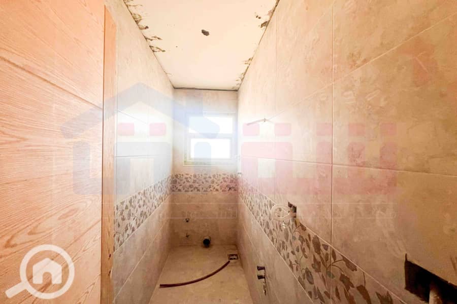 10 WhatsApp Image 2025-12-23 at 11.03. 42. jpg