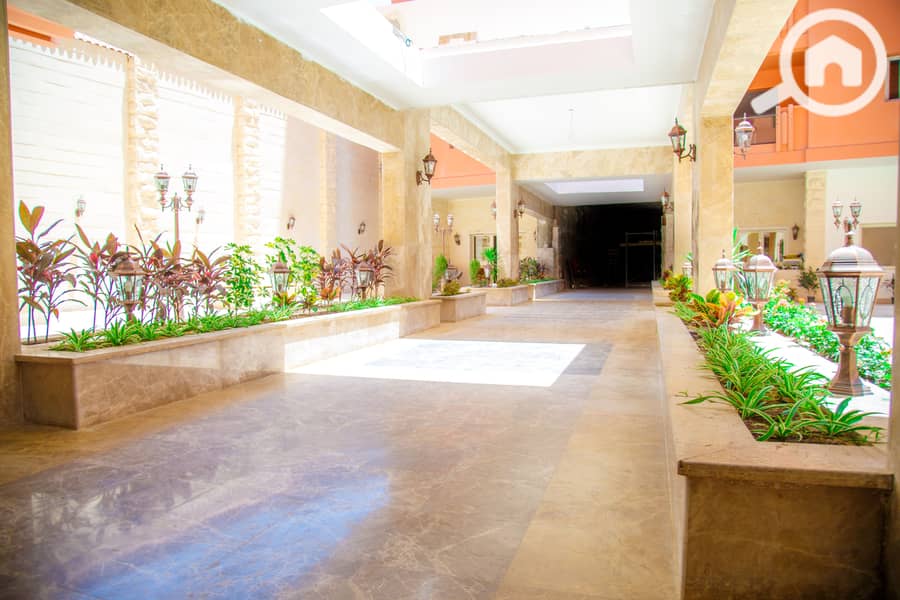 6 SOLO Studios (12). jpg