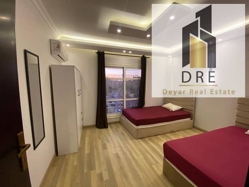 10 30517f2e-90c9-41f7-abc8-312a3a27b488. jpg