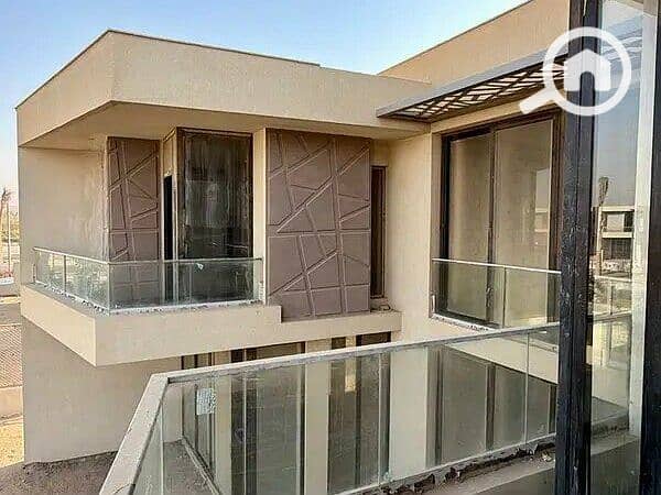 2 159892654-600x450. jpg