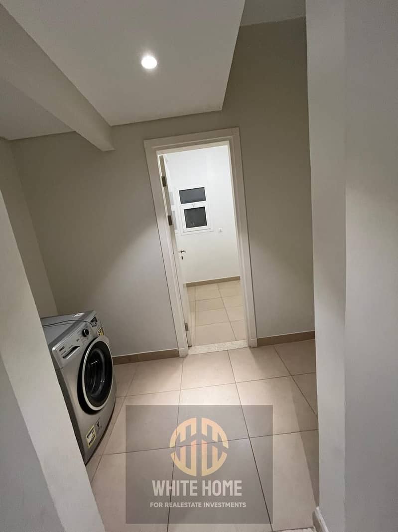 4 7231da75-ff49-440c-92d3-5e8211068c7f. jpeg